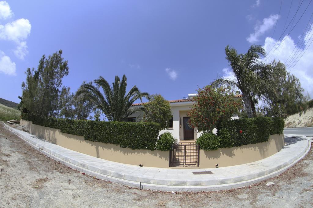 Eve Pissouri Xιnisteri Villa Номер фото